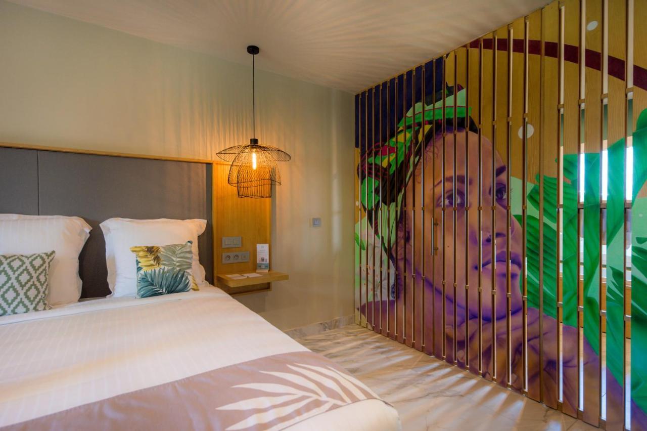 La Pagerie - Tropical Garden Hotel เลส์ทรัวส์-ซีเลต์ ภายนอก รูปภาพ