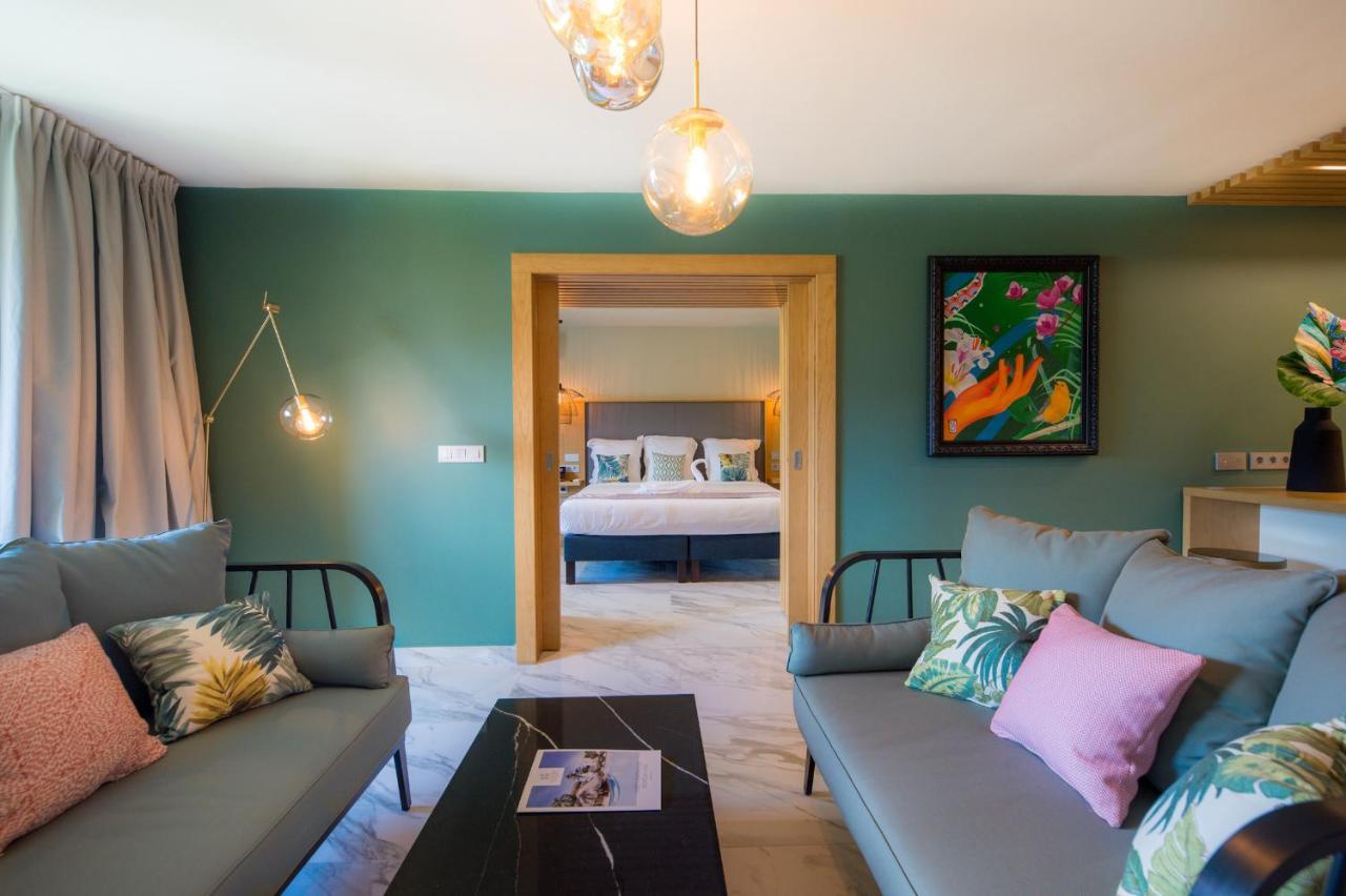 La Pagerie - Tropical Garden Hotel เลส์ทรัวส์-ซีเลต์ ภายนอก รูปภาพ