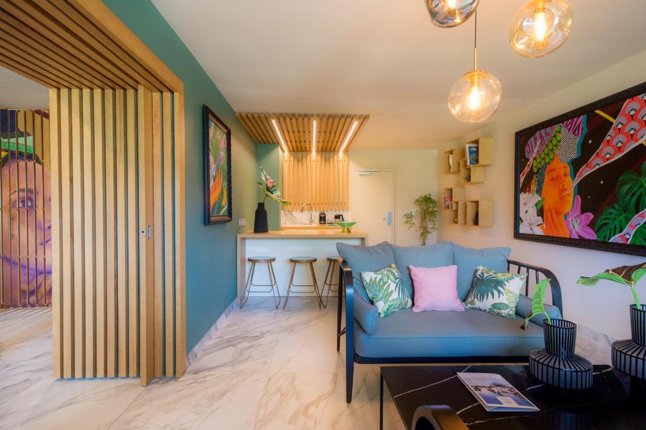 La Pagerie - Tropical Garden Hotel เลส์ทรัวส์-ซีเลต์ ภายนอก รูปภาพ